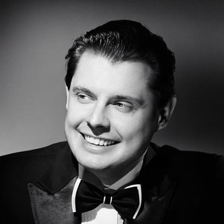 Евгений Понасенков ✔