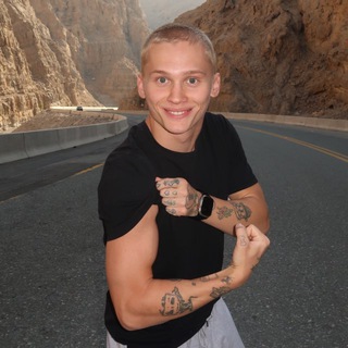 Даня Милохин🦄 ✔