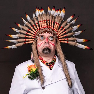 Знаменитый Артист Василий Алибабаевич Ложкин