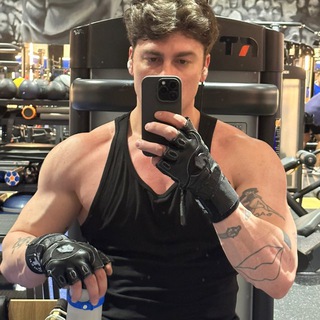 СЕРГЕЙ НАУМОВ ✔