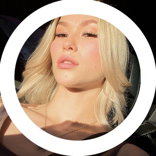 Sondra Blust F4nfix VIP