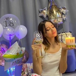 Блондинка Настюша💋