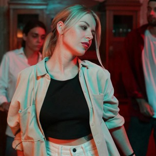 Liseli Türbanlı Arayış