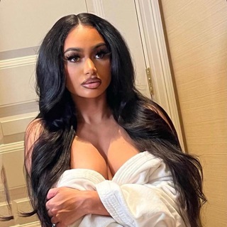 Tiktokeuz Grosses Fesses - Call of Booty - Curvy