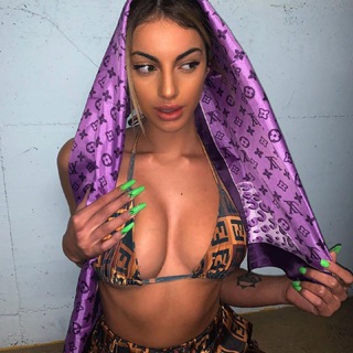 Grelmosss💋👅🍑