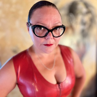 Mistress April